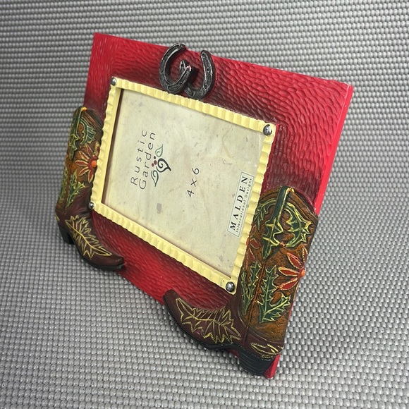 Western Cowboy Picture Frame For A 4"x6" Photo - Picture 2 of 5